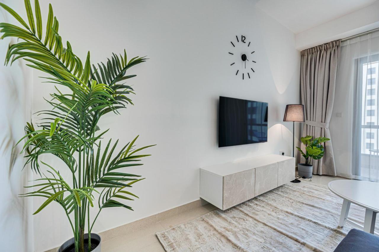 2 Bd Apartment In Bahar Jbr Дубай Экстерьер фото